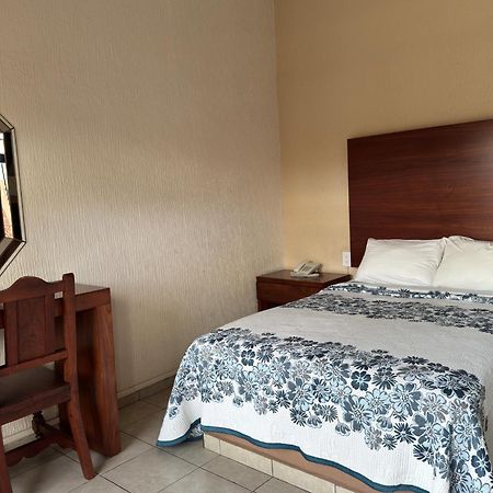 Hotel Las Fuentes Lagos de Moreno Ngoại thất bức ảnh