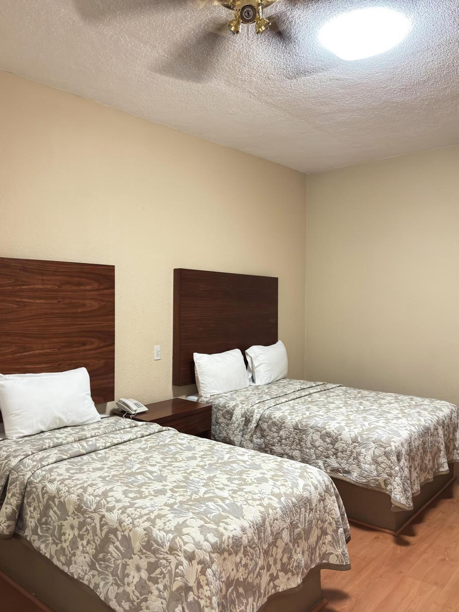 Hotel Las Fuentes Lagos de Moreno Ngoại thất bức ảnh
