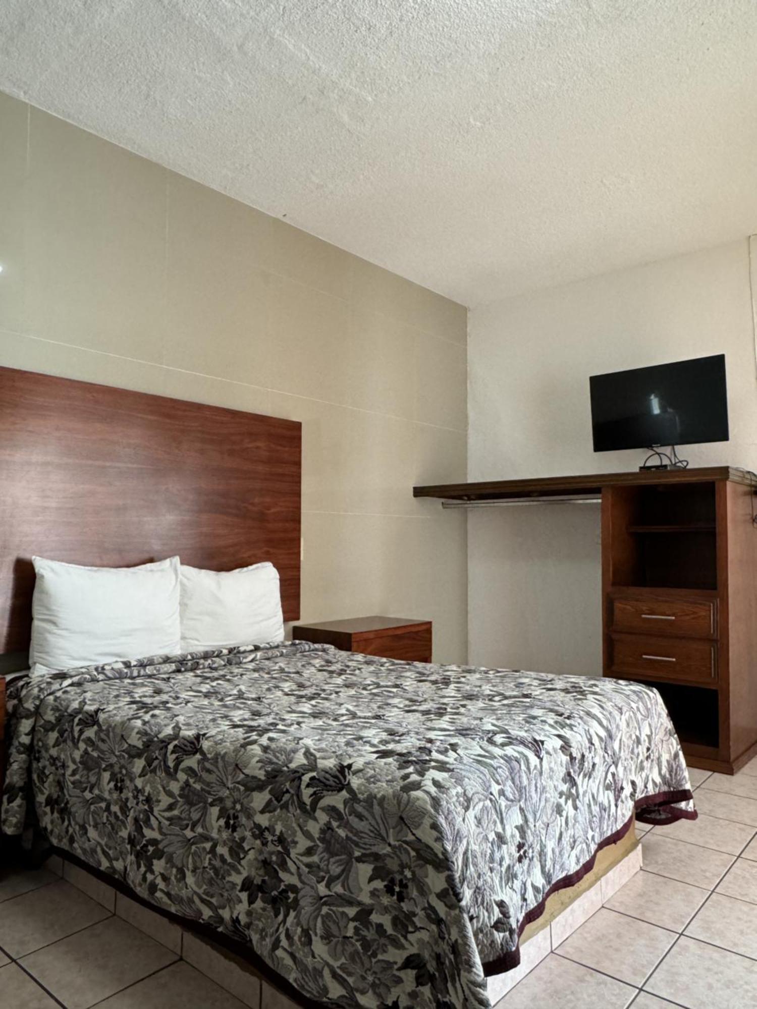 Hotel Las Fuentes Lagos de Moreno Ngoại thất bức ảnh